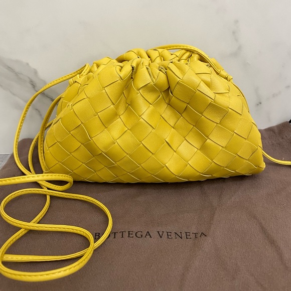 Bottega Veneta Mini Pouch #451006 - Picture 1 of 4